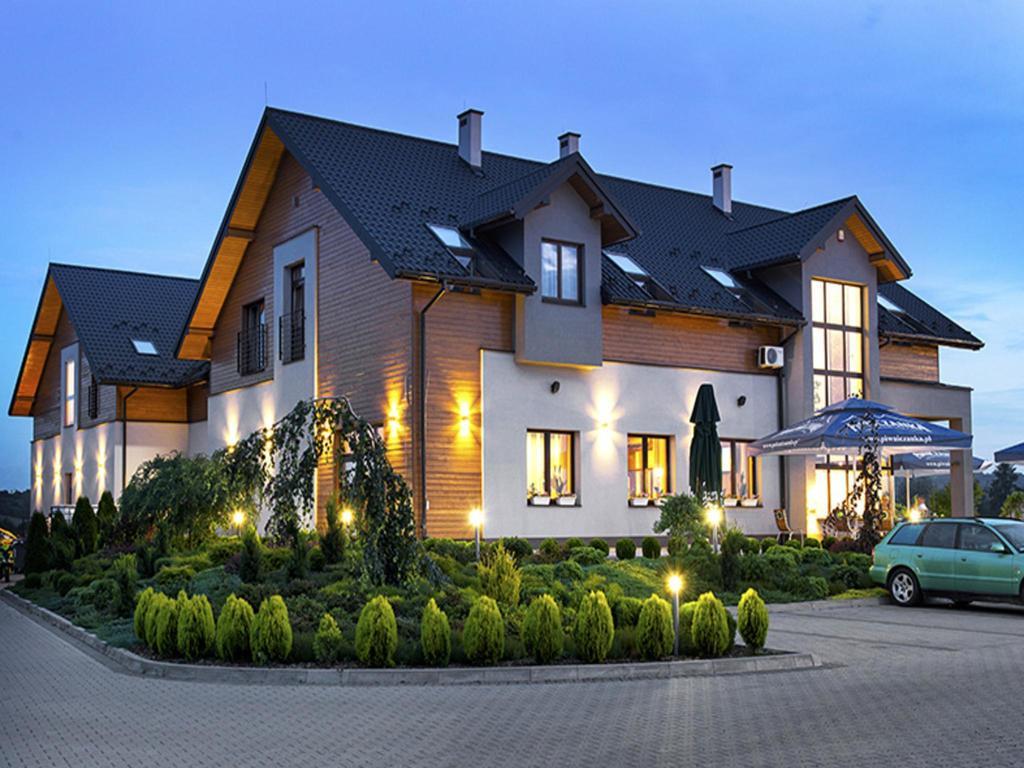 Hotel Oriza Gdów Exterior foto