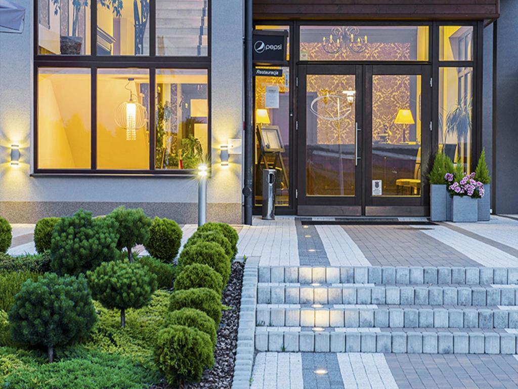 Hotel Oriza Gdów Exterior foto