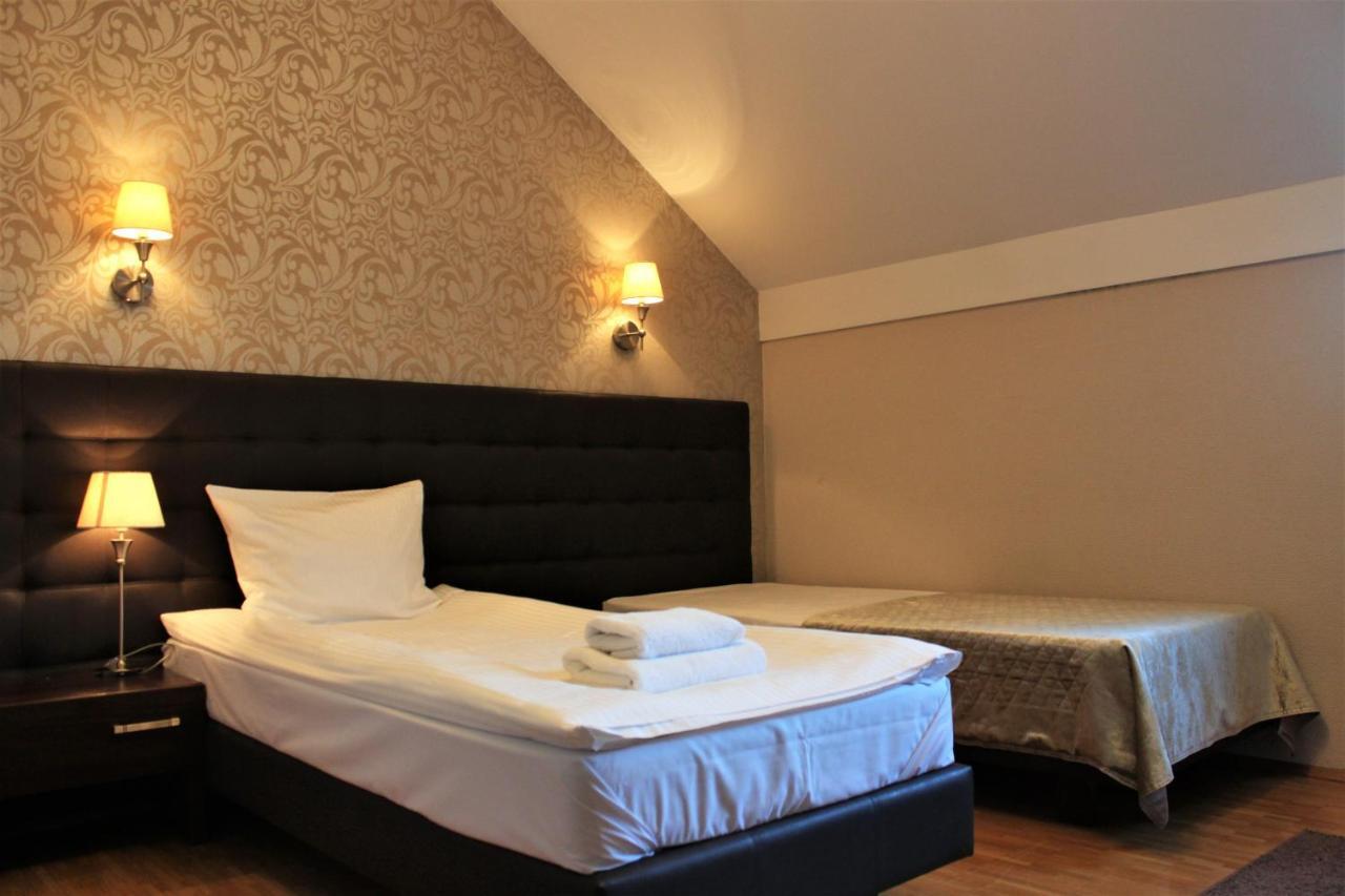 Hotel Oriza Gdów Exterior foto